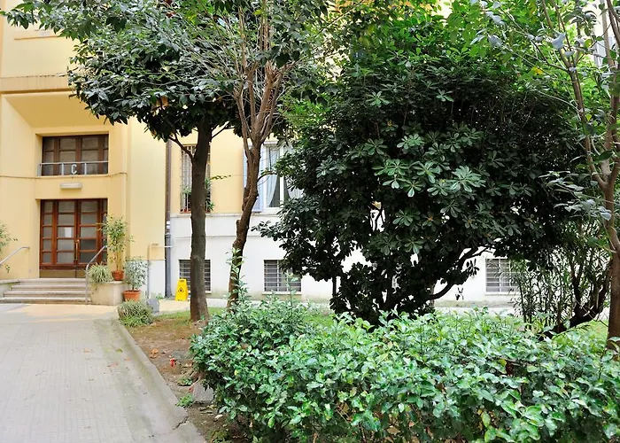 Alexia Home